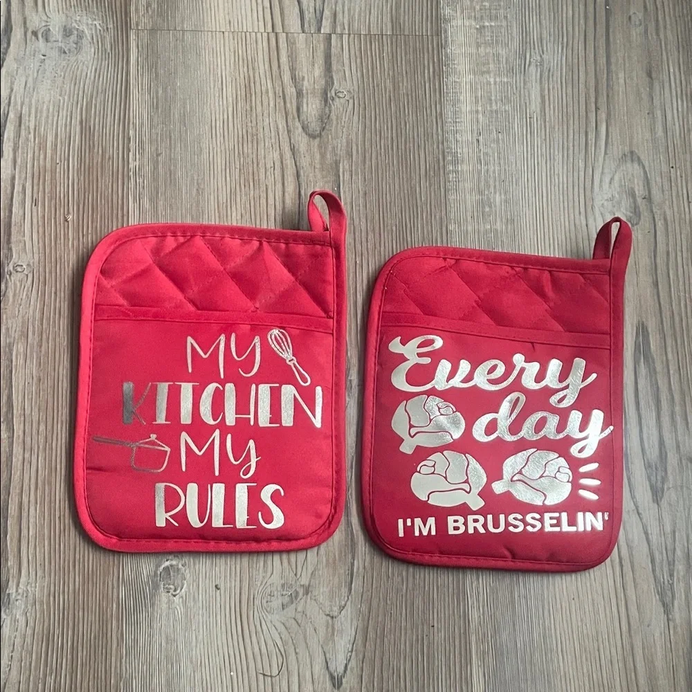 Red Kitchen Pot Holders Set